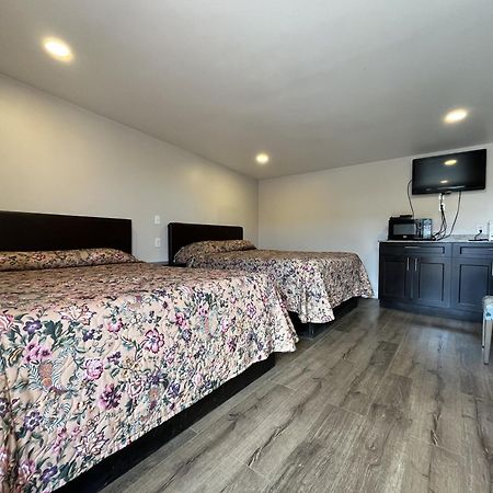 Kluane Park Inn Haines Junction Dış mekan fotoğraf