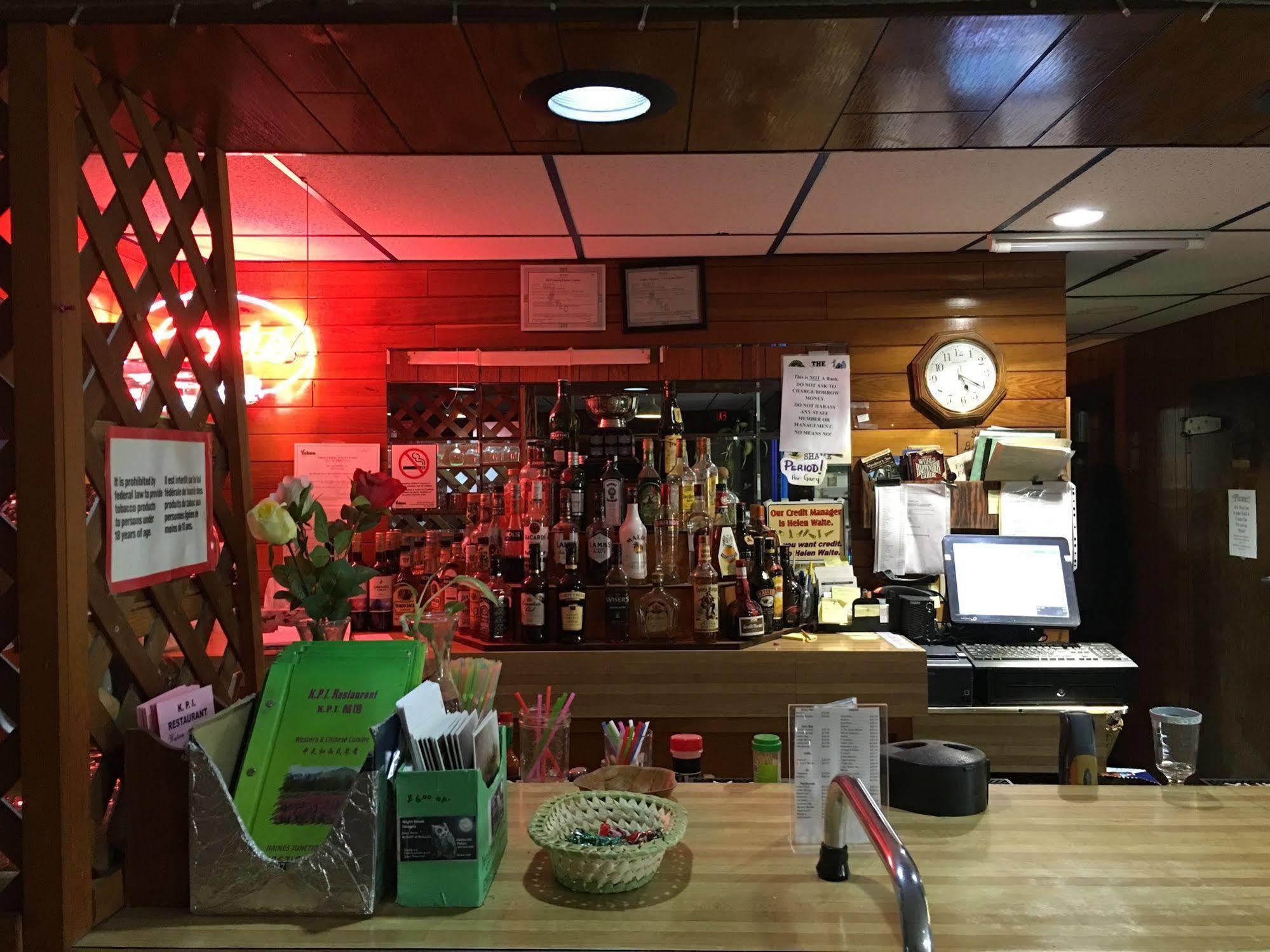 Kluane Park Inn Haines Junction Dış mekan fotoğraf