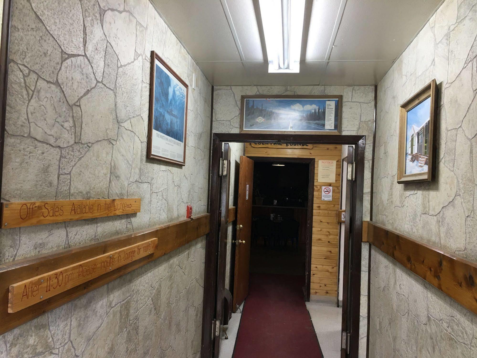 Kluane Park Inn Haines Junction Dış mekan fotoğraf